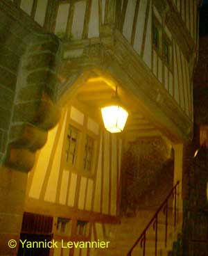 mont&eacute;e au remparts